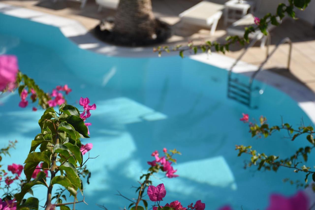 Arion Bay Hotel Santorini Камарі Екстер'єр фото